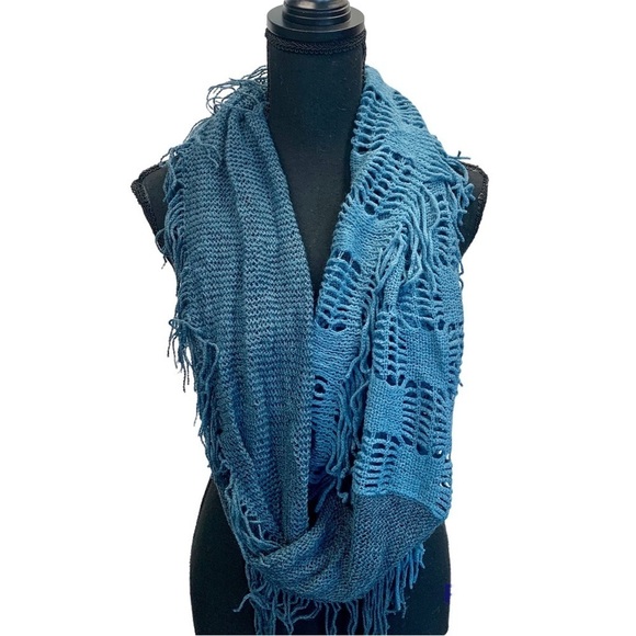 Navy blue bright blue nude pink ruffled infinity scarf bundle - Picture 2 of 12